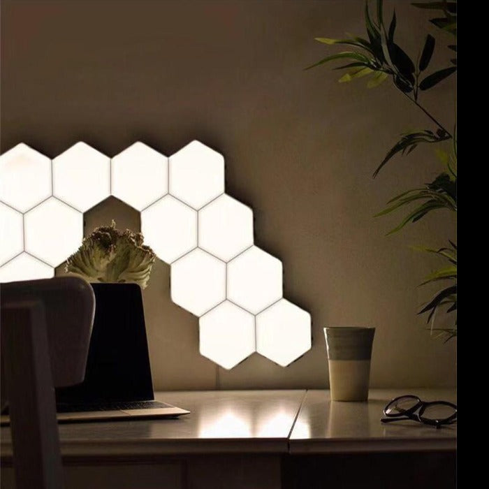 Smart LED Honeycomb Wall Light with Charger Port - ELECTROLUXE