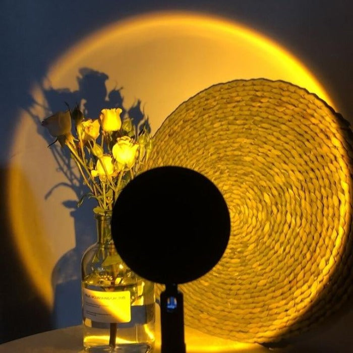 Rainbow Sunset Projector Lamp - ELECTROLUXE